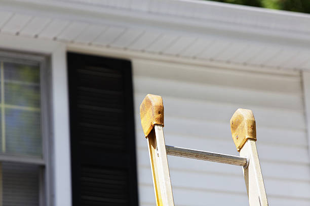 Affordable siding repair and maintenance services in El Paso De Robles, CA
